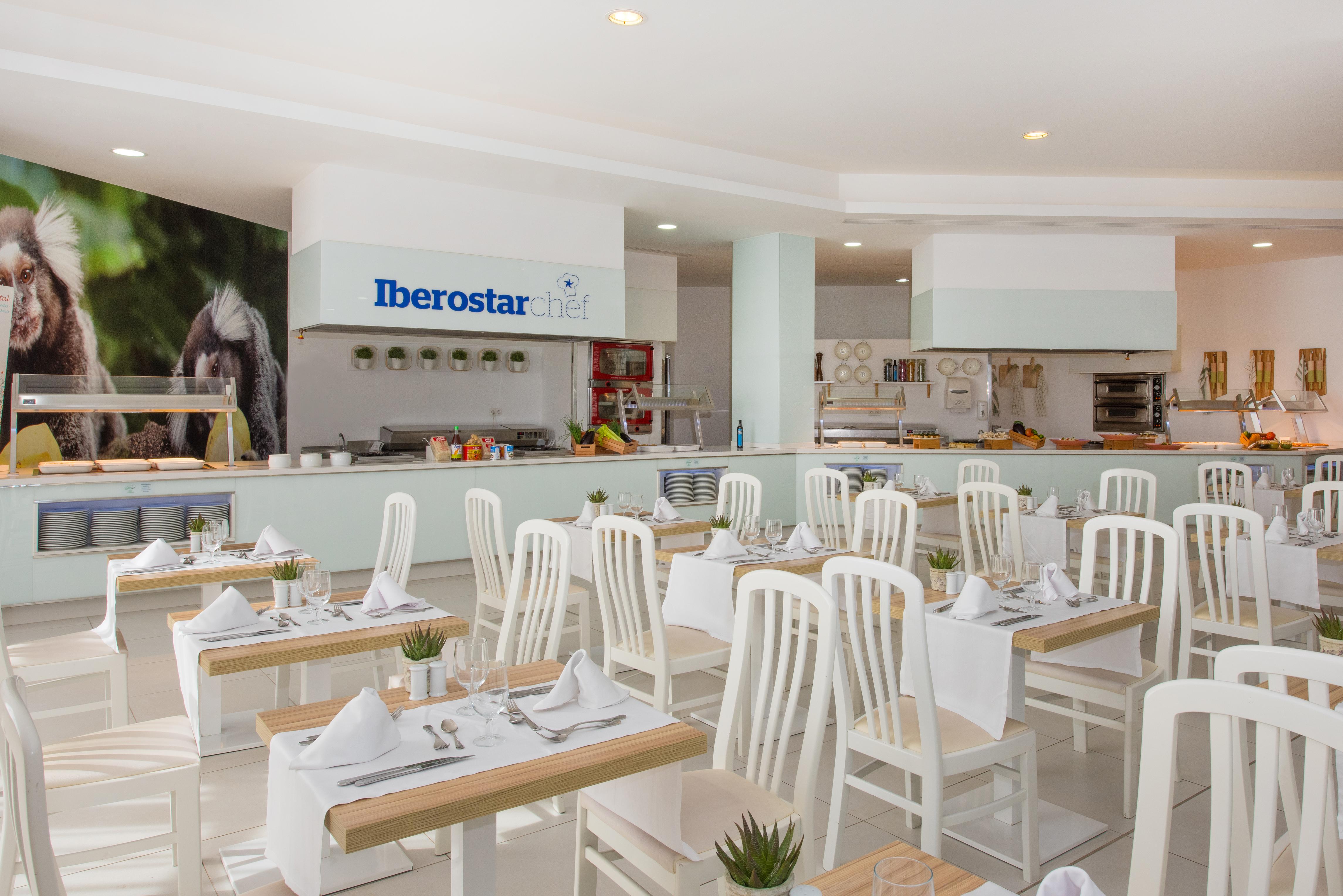 Hotel Iberostar Waves Bouganville Playa 4*