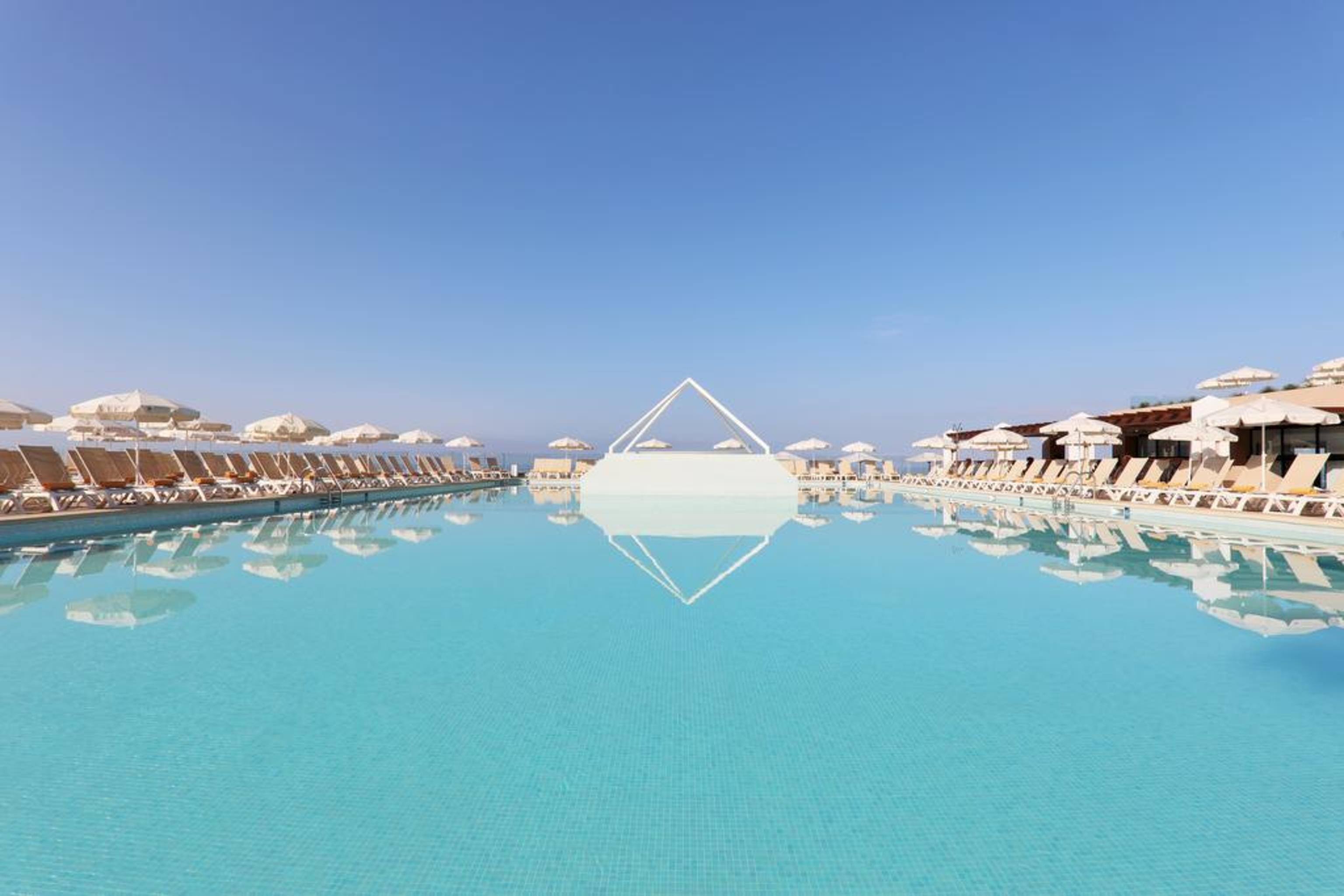 Iberostar Waves Bouganville Playa Hotel 4*