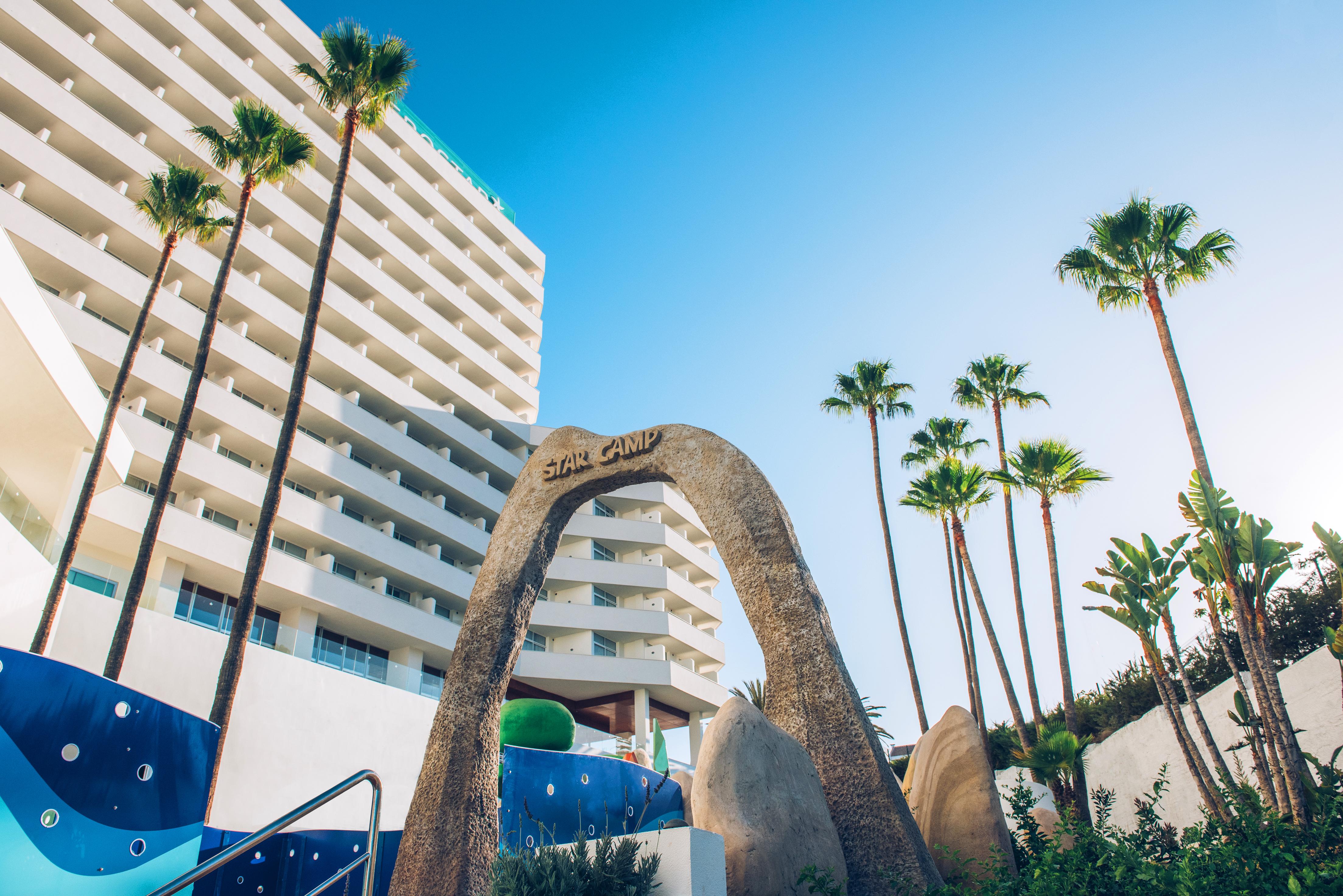Iberostar Waves Bouganville Playa